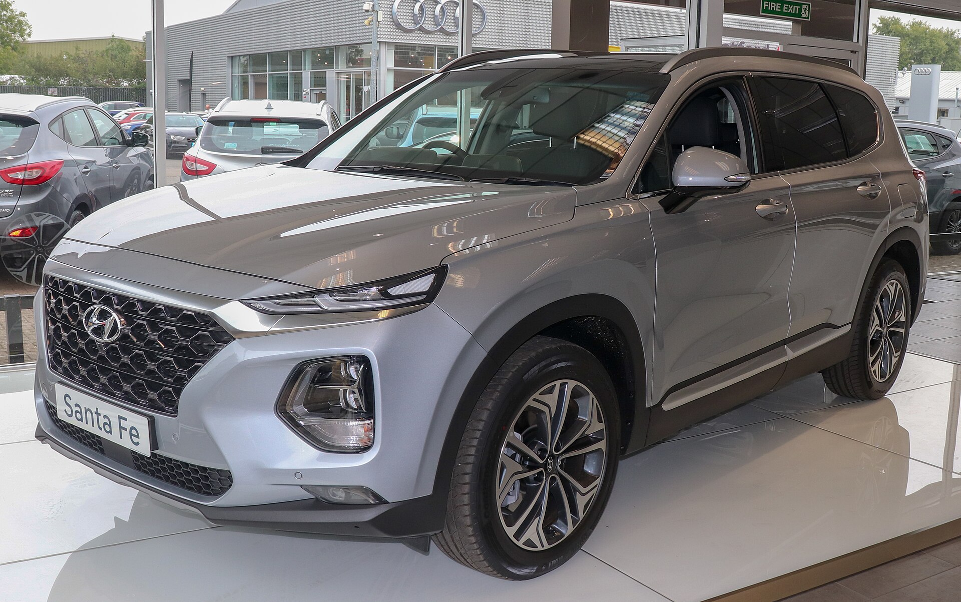 Hyundai Santa Fe TM 2