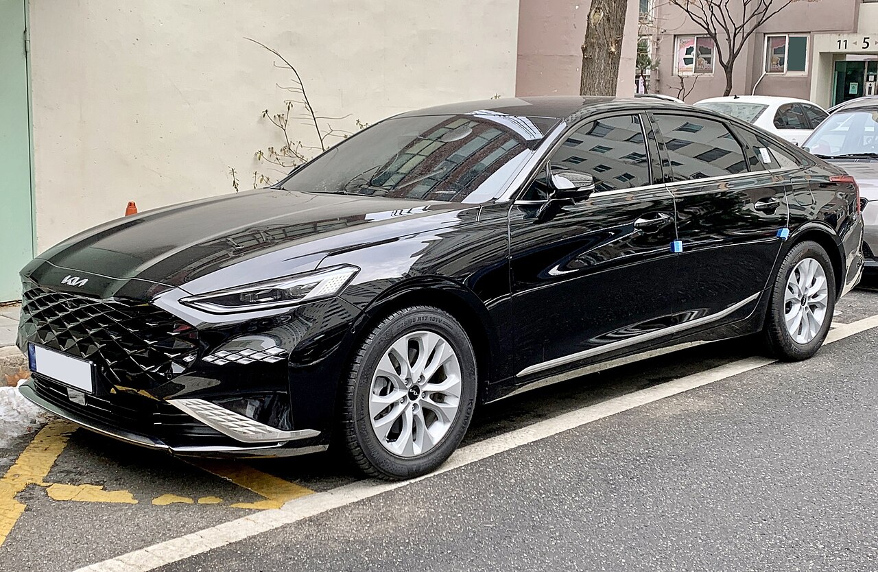 Kia K8