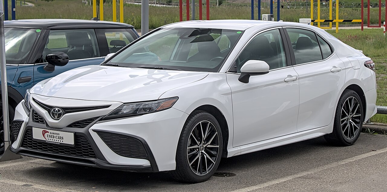 Toyota Camry 70