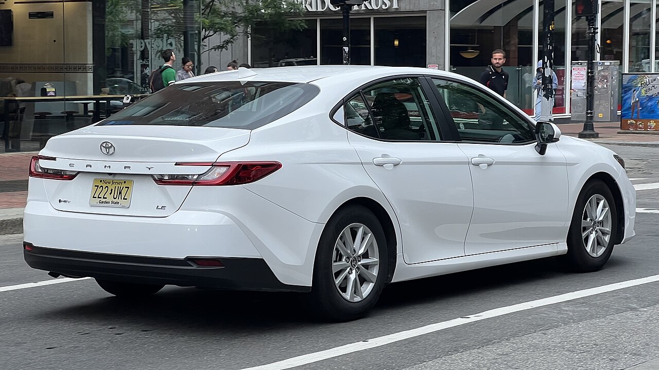 Toyota Camry 80
